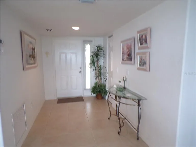 101 N Marion Ct #114 — Photo 57