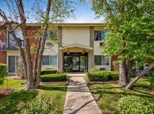 8904 Jody Ln APT 1B, Des Plaines, IL 60016