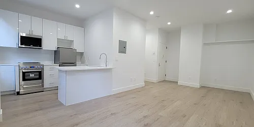 Rented by Plaza Real Estate Group