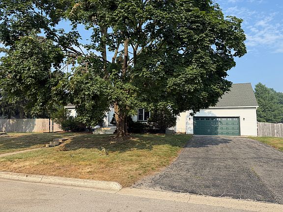 2nd image of 1212 Horace St