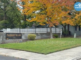1221 Skeeters Ln UNIT 10, Medford, OR 97504
