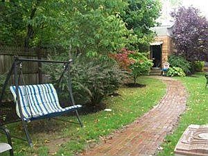 4th image of 393 E 8th St