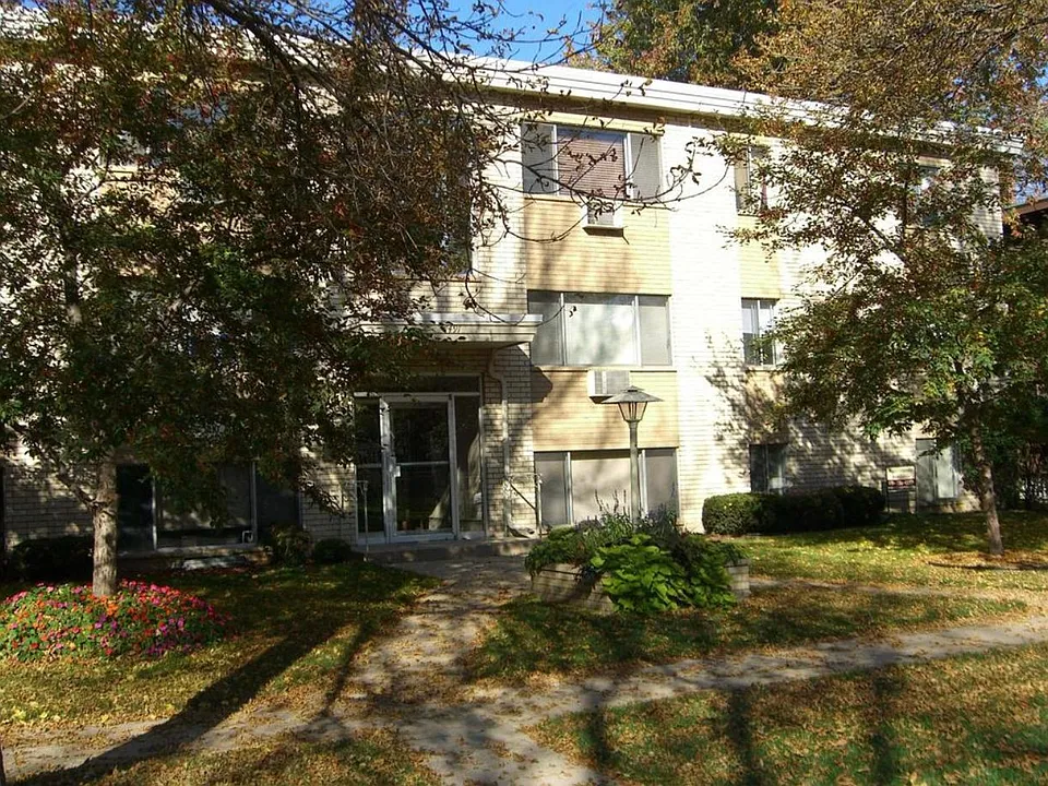1491 Portland Ave #3