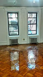 Rented by R New York