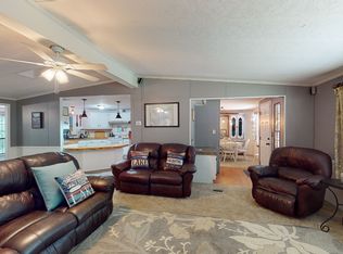 358 Old Chism Trl, Lavonia, GA 30553