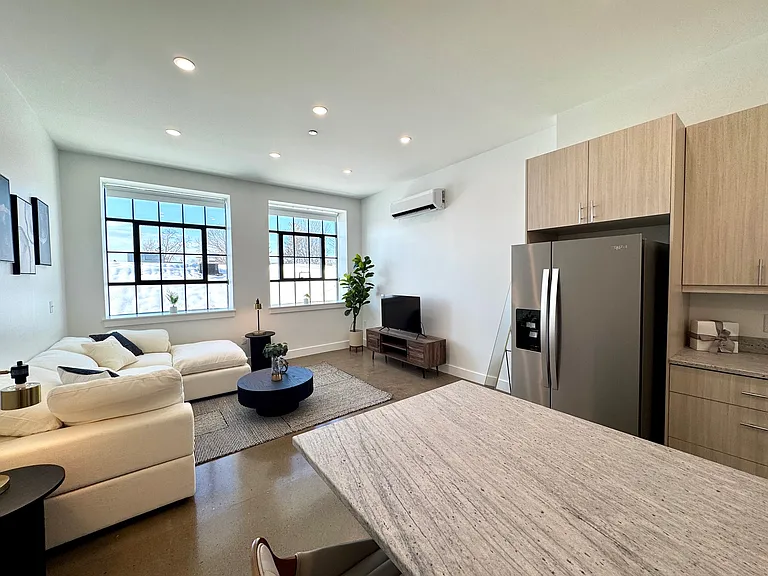 Rumery Lofts — Photo 14