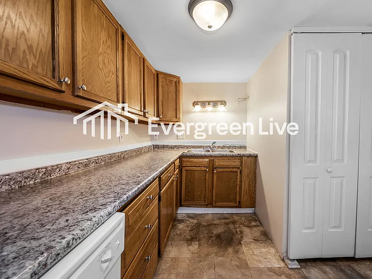 8833 Grant St — Photo 11