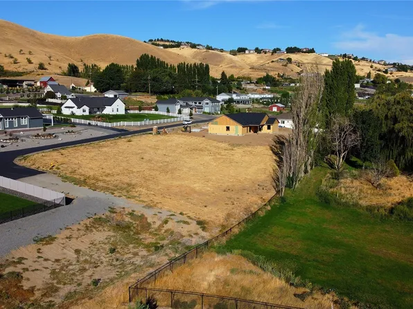 159 Acres Lane, Wenatchee, WA 98801