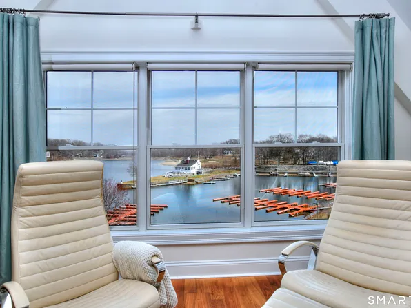 16 Hayestown Road #C402, Danbury, CT 06811