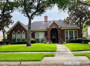 16915 Cottonwood Way, Houston, TX 77059