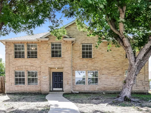 735 Cedarwood Dr, Cedar Hill, TX 75104