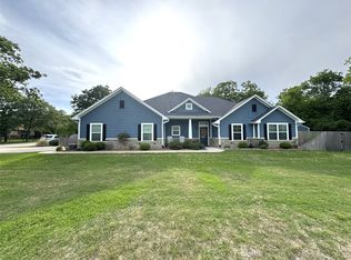 3560 Caroline, Athens, TX 75752
