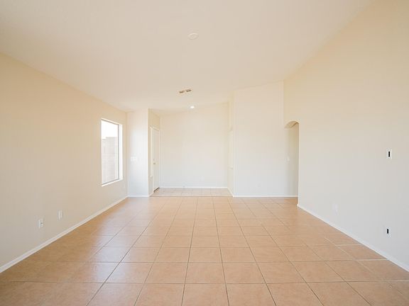 5th image of 16616 N 162nd Ln