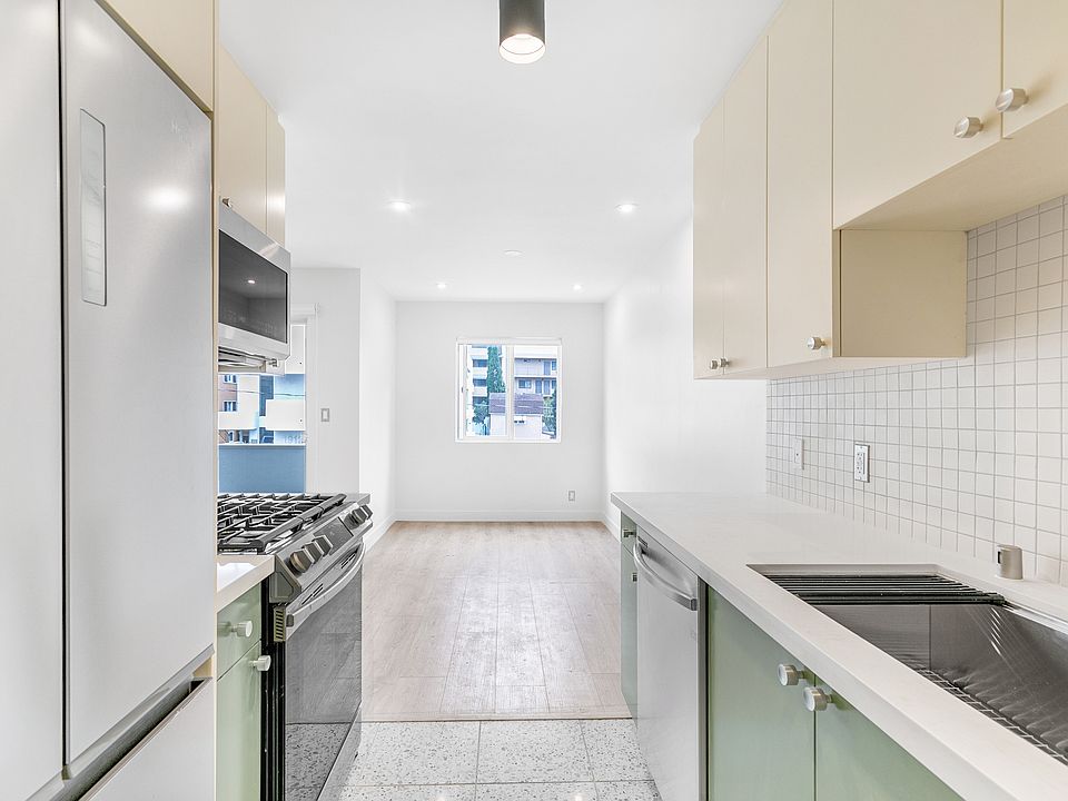 1st image of 6615 Franklin Ave #2B-2Ba-1000Sqft