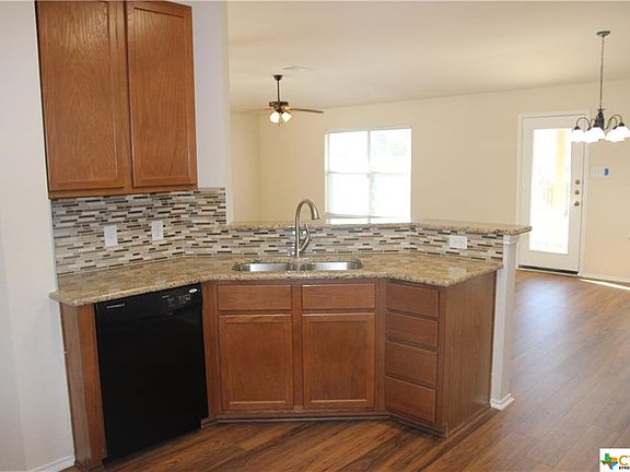 2nd image of 114 Waterlily Way