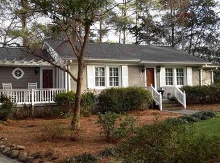 102 Ferguson St, Laurens, SC 29360