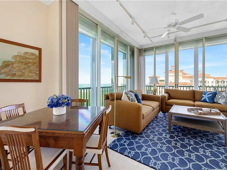 7515 Pelican Bay Blvd #Penthouse D — Photo 18