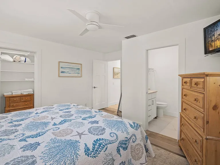 615 Avenida Del Norte — Photo 4