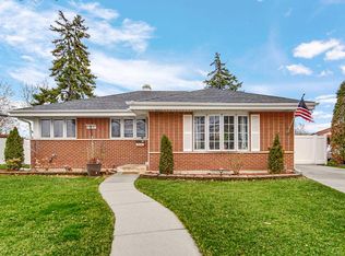 10621 Fairfield St, Oak Park, IL 60154