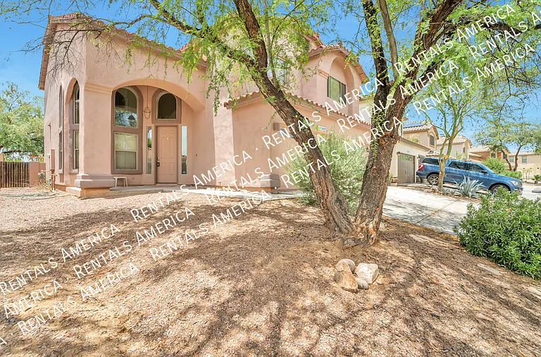 15400 S Camino Agua Azul — Photo 1