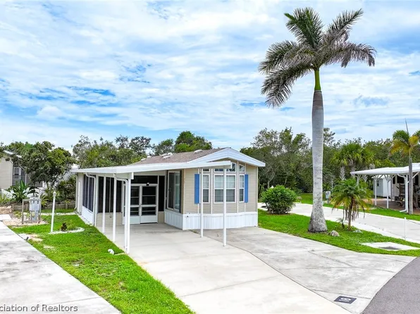 18 Sand Pine Cir, Lake Placid, FL 33852