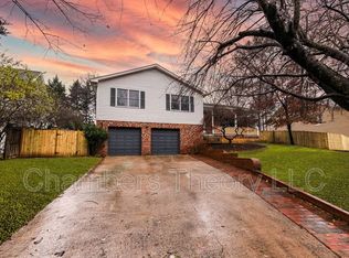 9403 Talisman Dr, Vienna, VA 22182