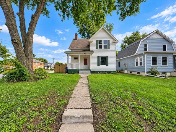 252 W 29th St, Davenport, IA 52803