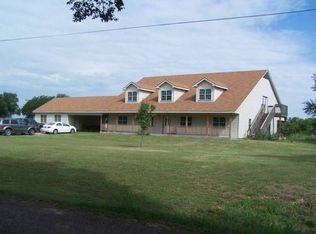 412 W Pecan Tree Rd, Waxahachie, TX 75167