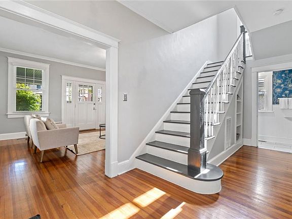 5th image of 633 New Jersey Ave
