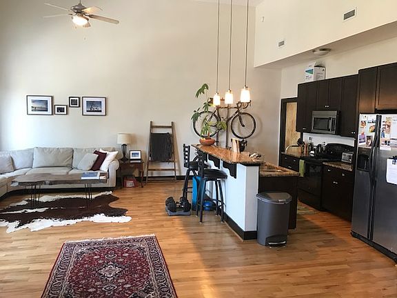 2nd image of 2049 W Broad St APT 301