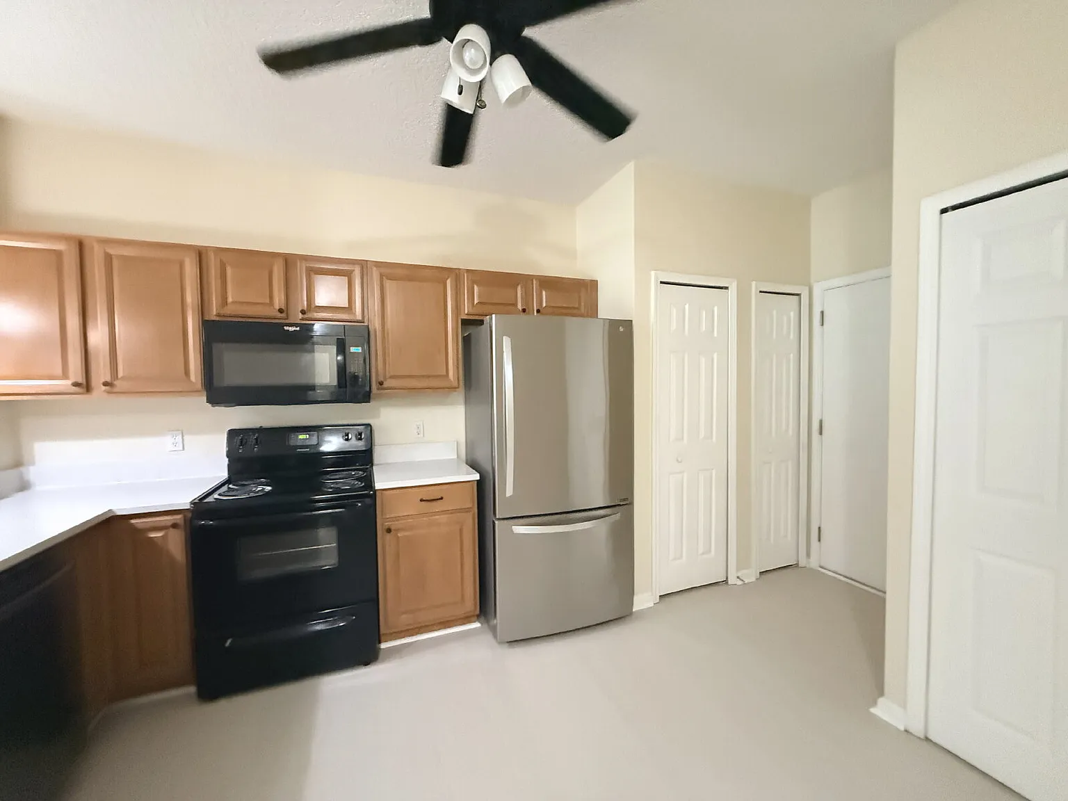 2 bed, 2.5 bath, 1222 sqft, $1,695 — Photo 4