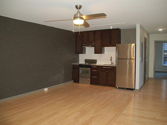 3rd image of 330 Saint Paul St APT 4