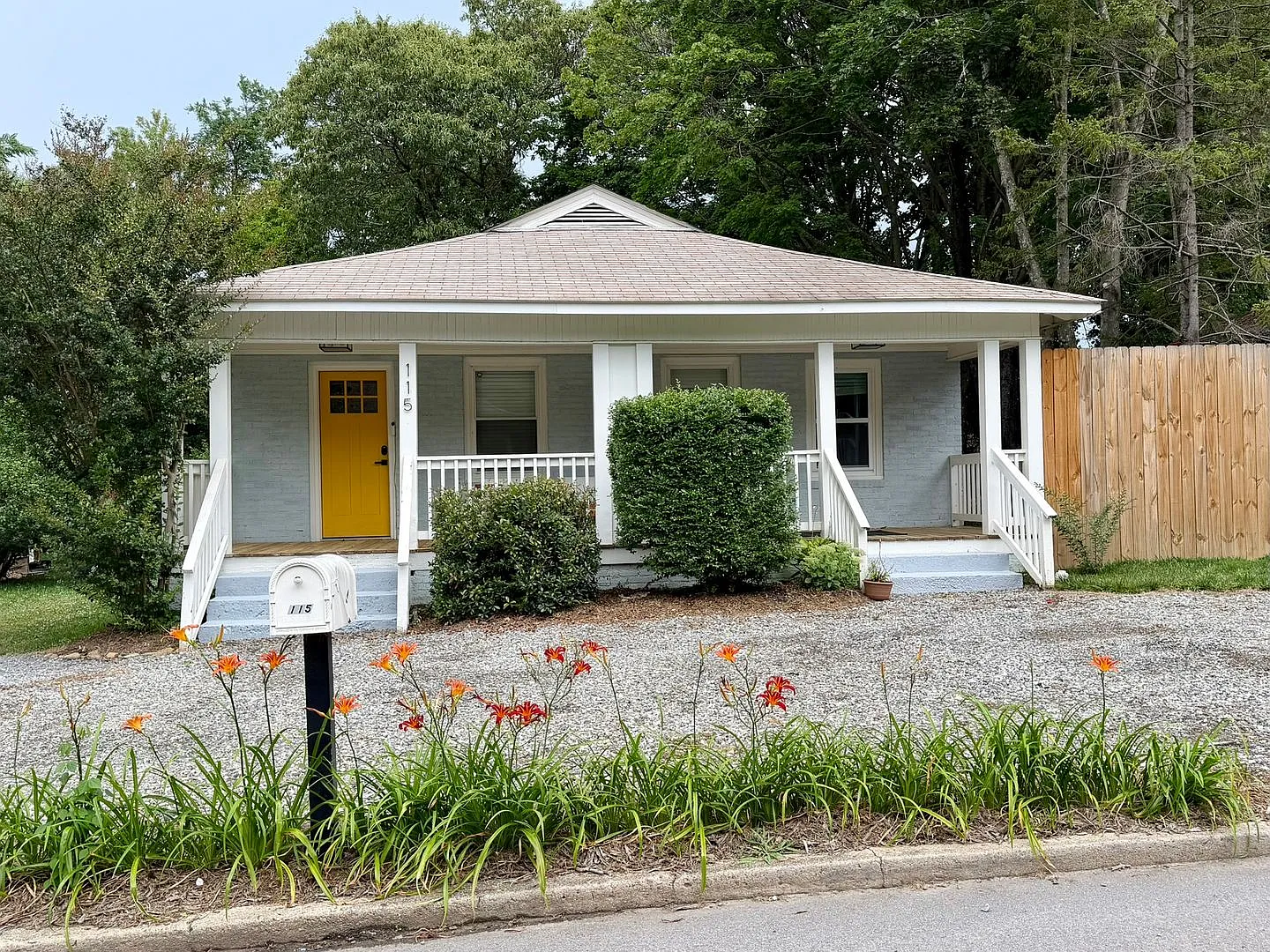 Remodel 3bd/2ba located in Beacon Village — Photo 1