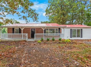 2774 Valleyspring Rd, Kernersville, NC 27284