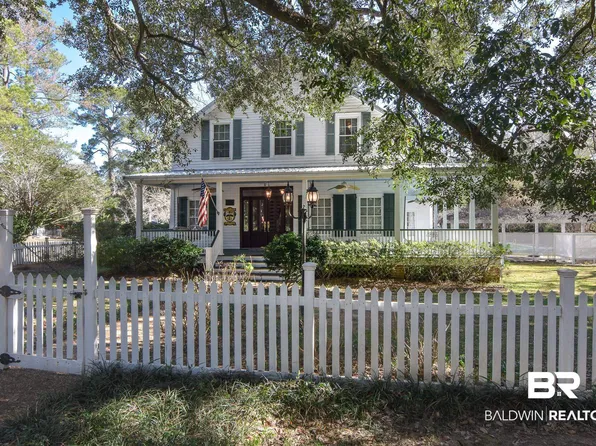 23690 2nd St, Fairhope, AL 36532