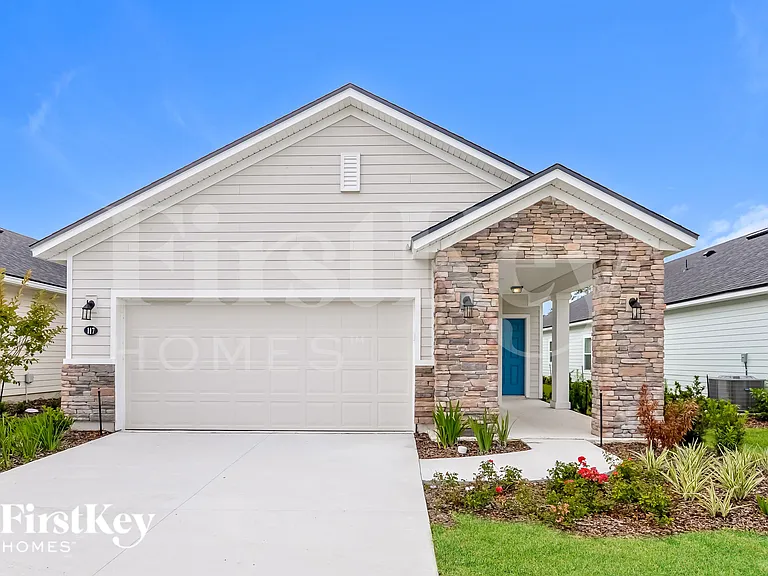 117 Nighthawk Ln — Photo 1