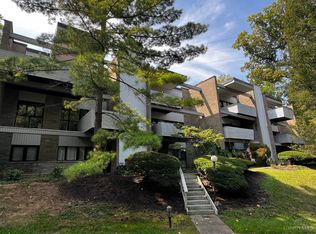 399 W Galbraith Rd UNIT 105, Cincinnati, OH 45215