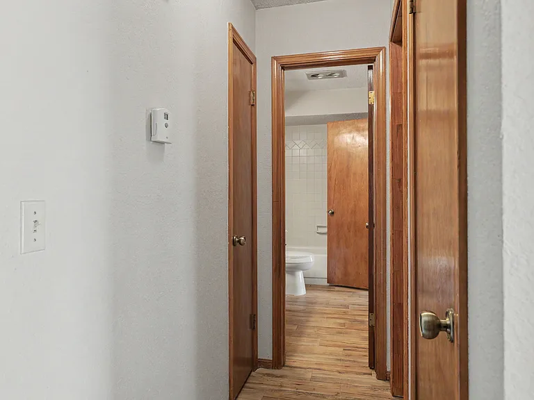 505 NW 137th St — Photo 11