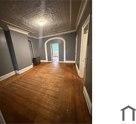 4 bed, $1,750 — Photo 2