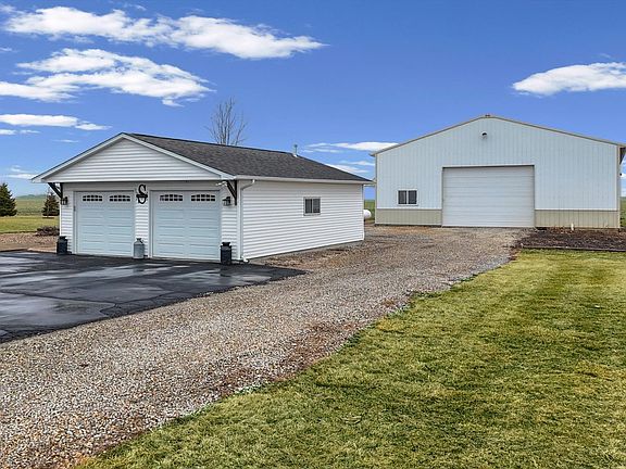 5th image of 540 E 50n Rd