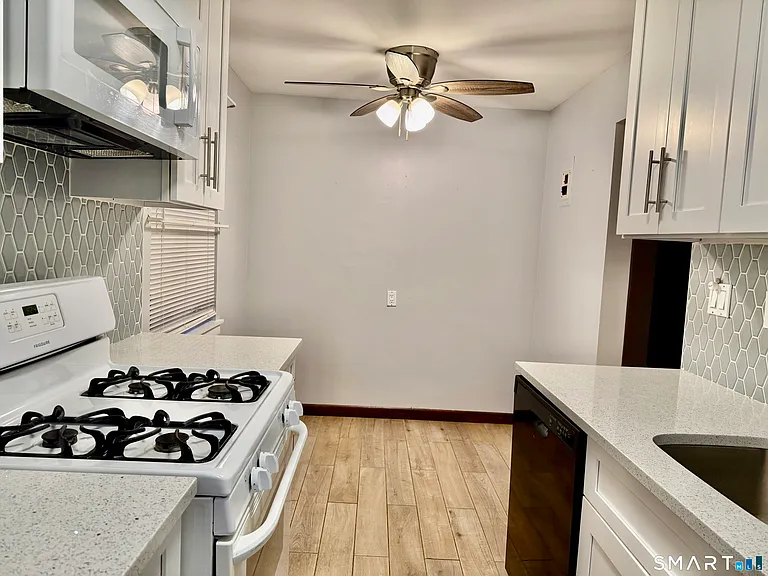 231 Seaton Rd #2 — Photo 33