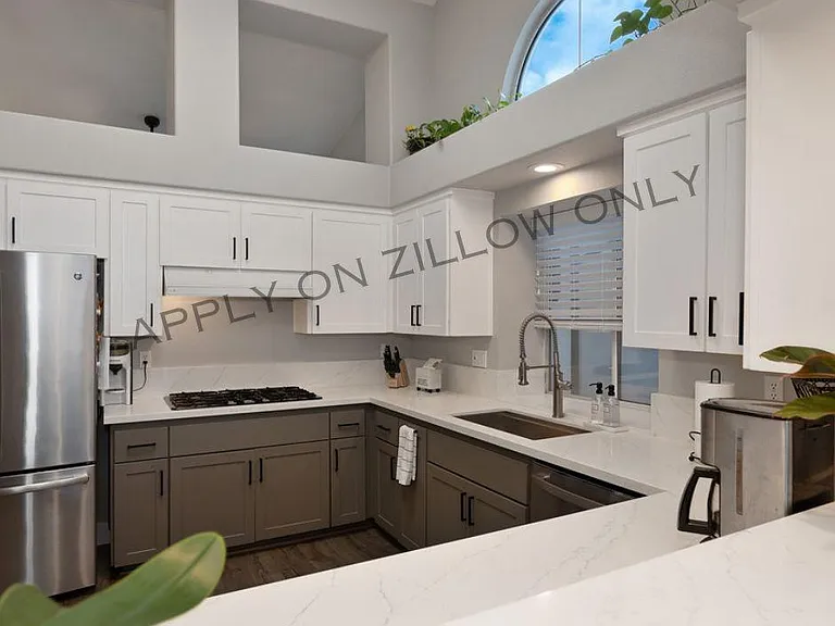 3319 Chapelle Dr — Photo 11