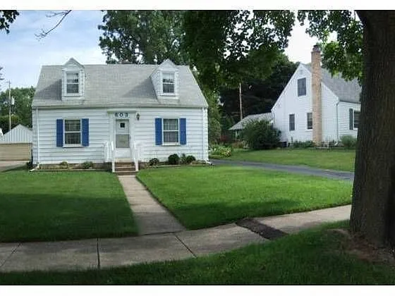603 S Dexter Dr photo 1