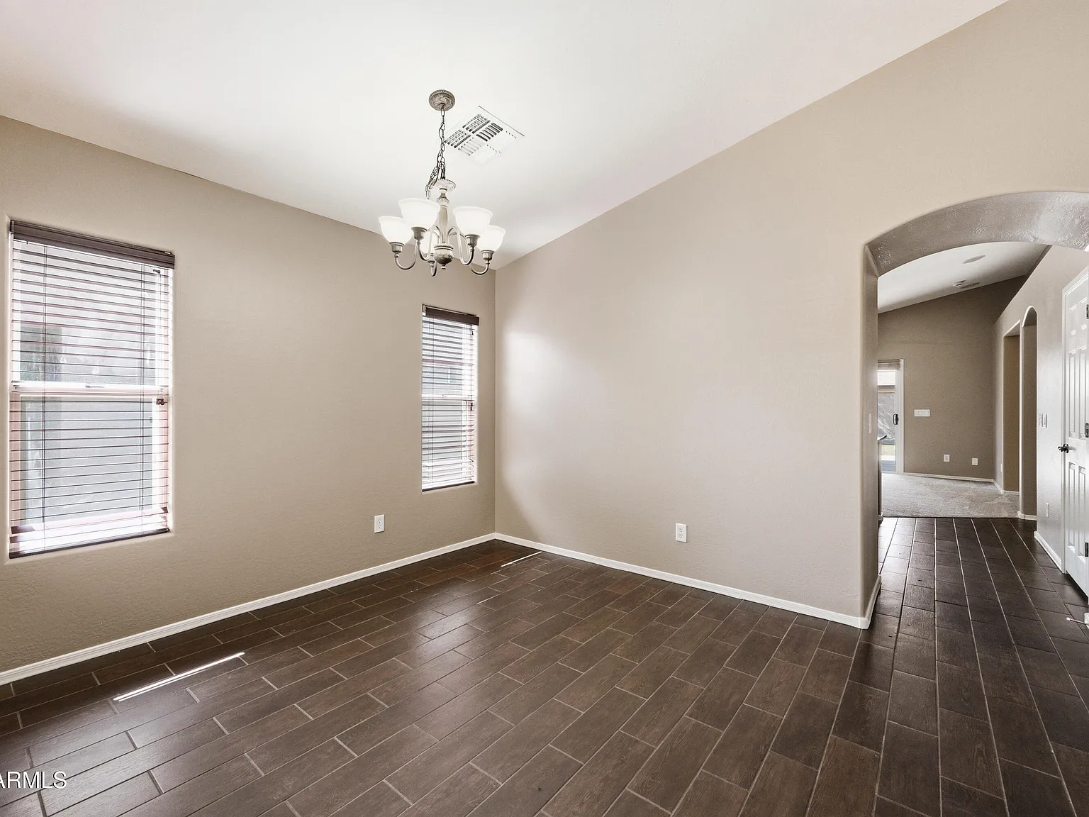 3 bed, 2.0 bath, 1356 sqft, $1,695 — Photo 3