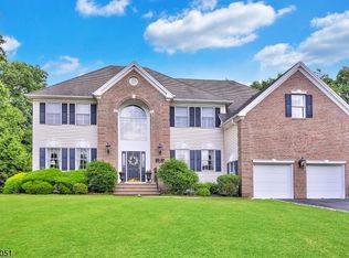 74 Wheeler Rd, Wayne, NJ 07470