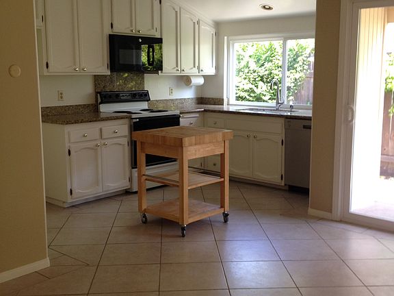 4th image of 17440 Hada Dr