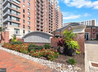 11710 Old Georgetown Rd APT 1007, North Bethesda, MD 20852