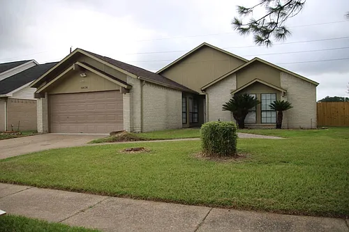 8806 Trailridge Forest Dr Photo 1