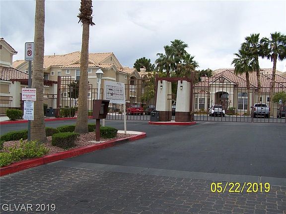 2nd image of 5855 Valley Dr Unit 1110