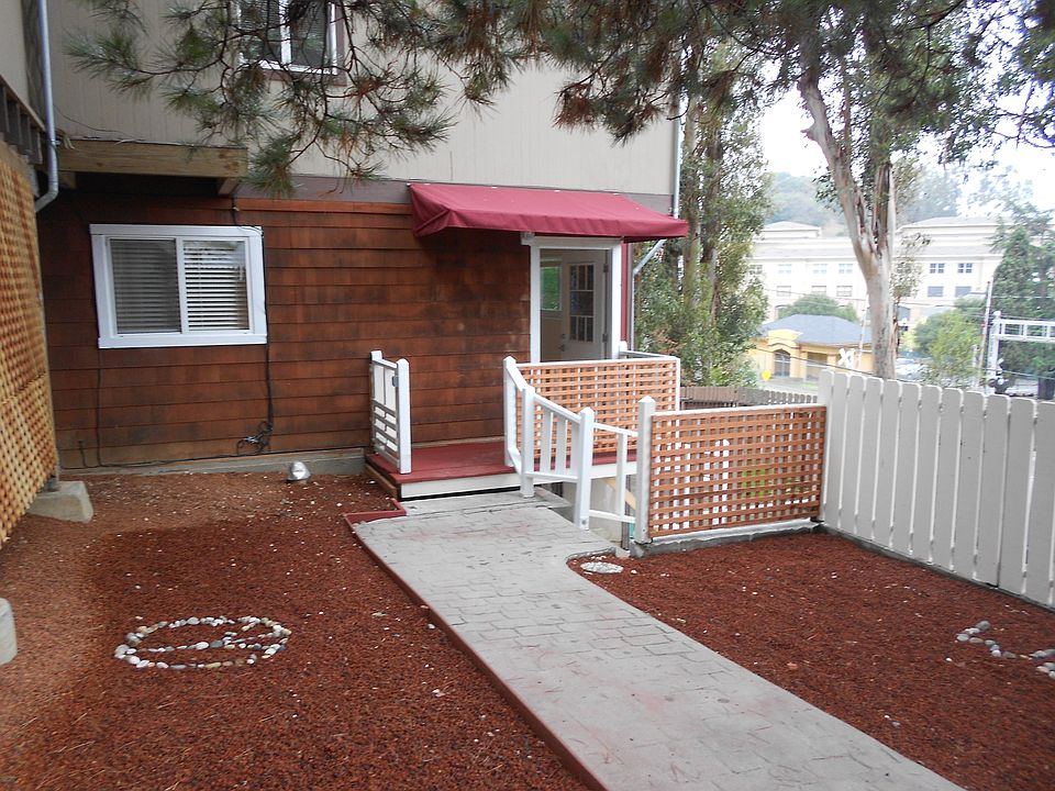 1st image of 1006 Madrone St APT B
